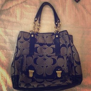 Authentic coach Purse NEVER used